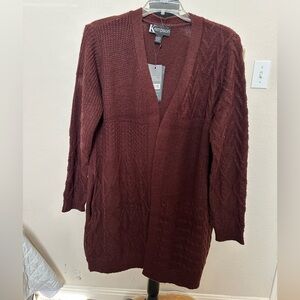 Women's Size L Burgundy Cable Knit Pocketed‎ Open Front Midi Cardigan. NWT